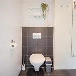 Superb 90m2 With Garden - Ks8a דירה