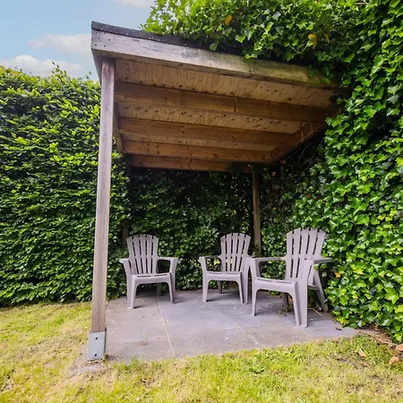 Superb 90m2 With Garden - Ks8a *