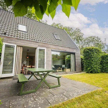 Superb 90m2 With Garden - Ks8a *