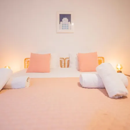 Superb 90m2 With Garden - Ks8a *