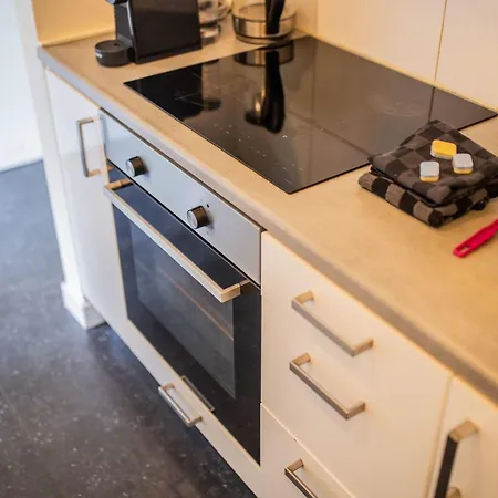 Appartement Superb 90m2 With Garden - Ks8a