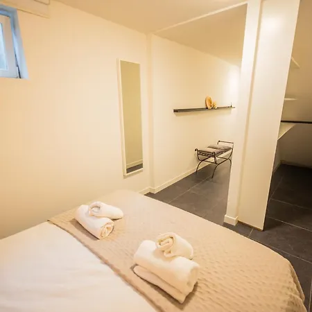 Appartement Superb 90m2 With Garden - Ks8a *