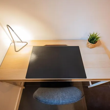 Superb 90m2 With Garden - Ks8a *