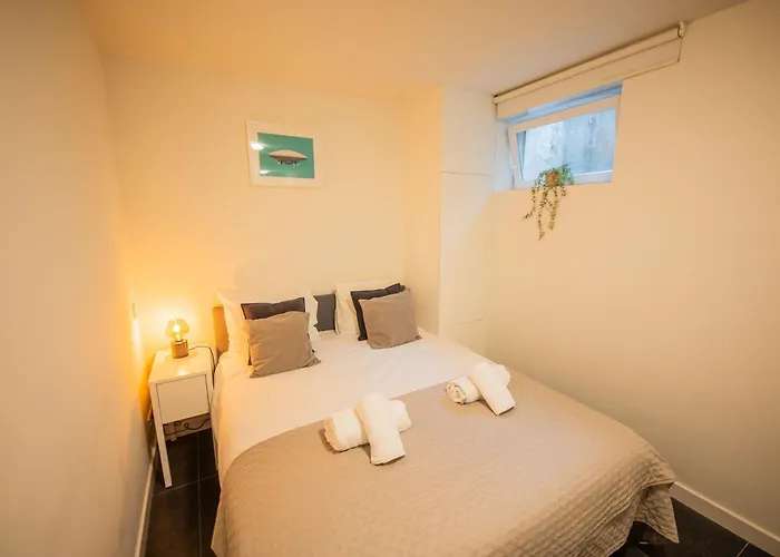 Superb 90m2 With Garden - Ks8a Apartmán