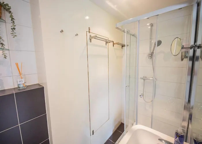 Superb 90m2 With Garden - Ks8a Apartmán *