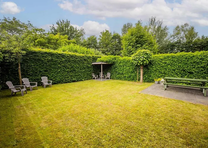 Apartmán Superb 90m2 With Garden - Ks8a