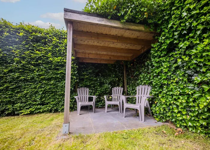 Superb 90m2 With Garden - Ks8a *